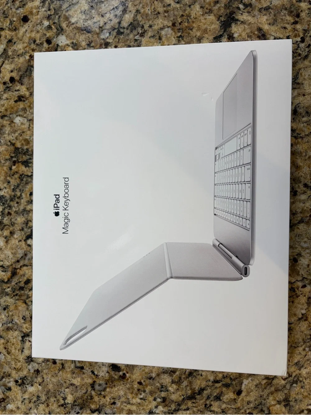 Apple Magic Keyboard for iPad Pro M4 13in in great condition